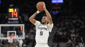 Spurs' Stephon Castle ruled out vs. Lakers with pelvic contusion