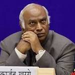 Mallikarjun Kharge dubs Narendra Modi's