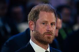 De volta ao Reino Unido: Príncipe Harry foca em agenda intensa de caridade após retorno com Meghan e os filhos