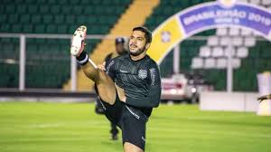 Everton Santos avalia positivamente chegada de Arouca e Sidão ao Figueirense