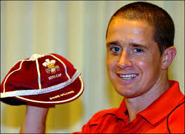 Shane Williams. And here he is with his 50th cap - _44130620_shane_williams50th416