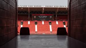 Qué ha pasado en el Almería vs Málaga y por qué se ha retrasado el partido del playoff de ascenso a Primera División