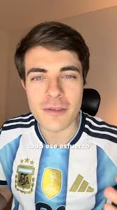 Lisandro Martínez supera las dudas y hace historia en el fútbol