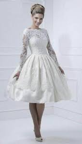 Resultado de imagem para Vestido noiva curto