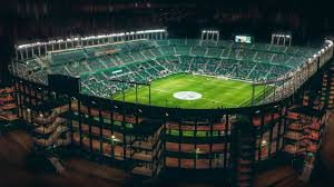 a qué hora juega el real madrid