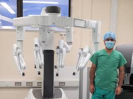 

Robotic Surgeon Eradicates Waiting List for Treatment at Busy NHS Hospital