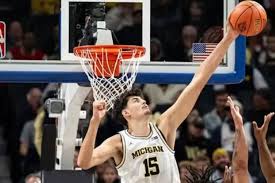 The report that brings Aday Mara closer to the NBA: the 2.21m Spaniard with the soul of a point guard who intimidates basketball