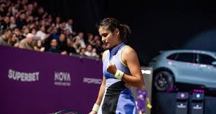 Raducanu solves Oliynykova in Cluj-Napoca to make second career final