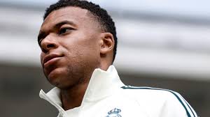 Mbappé se postula para el Balón de Oro: 
