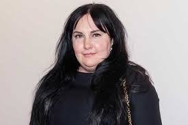 Lena Dunham Describes Her Fashion Sense as a 'Bratty 5-Year-Old'