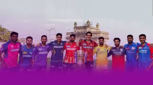 IPL 2025 में अब तक ये 4 टीमें फिसड्डी, प्लेऑफ्स में एंट्री के लिए बेलने पड़ेंगे पापड़