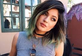 Résultat de recherche d'images pour "kylie jenner"