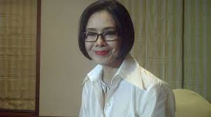 Hasil gambar untuk bugil telanjang NAJWA SHIHAB indonesia presenter tv