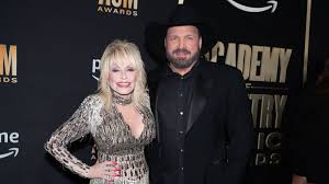 Garth Brooks’ Daughter Receives Backlash for Her Dolly Parton Tribute