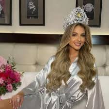 ¡Entrerriana con Alopecia Rompe Esquemas en Miss Universo 2025!