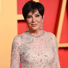 Kris Jenner's New Bob Haircut Sparks Kardashian Comparisons