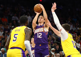 With playoffs looming, should Phoenix Suns cut minutes for struggling players?