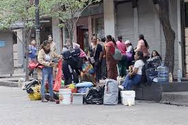 Quitan el plantón; perseguirán a CSP