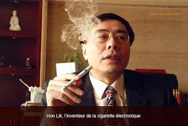 L&#39;histoire de la cigarette électronique, depuis sa création jusqu&#39;à 2010… La pharmacien Hon Lik, inventeur de la cigarette électronique - hon-lik-inventeur-de-la-cigarette-electronique4