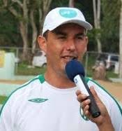 O treinador de goleiros Felipe Guedes (foto), que estava desde o inicio do ano trabalhando no Vitória da Conquista deixou o clube no último final de semana. - felippe