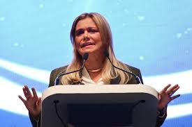 Señala Maru Campos a Ariadna Montiel de presuntos vínculos con el narco