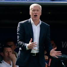 Demora em pênalti de Mbappé é criticada por Deschamps, e até Haaland cutuca