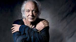 Filhos e viúva de Erasmo Carlos brigam por herança deixada pelo cantor