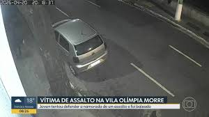 Morre homem baleado ao defender namorada de assalto em SP