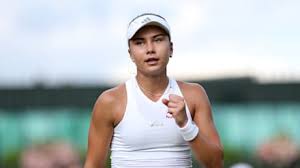 Wimbledon 2026: Iva Jović ends Tatjana Maria's grass-court run to reach third round
