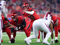 Texans Shock Bills! Houston's Defence Dominates in Thrilling TNF Showdown!