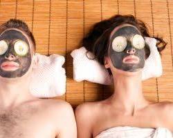 Image of Couple at home spa