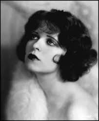 Clara Bow, fascino anni Venti. Condividi. « PRECEDENTE; Foto 1 di 11; SUCCESSIVO ». Clara Bow, fascino anni Venti - 172833314-d4216820-af27-42f2-9f7b-9189b0dcebd8