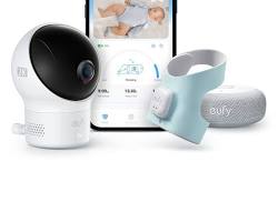 Изображение: baby wearing a smart sock that tracks their heart rate, oxygen levels, and sleep patterns
