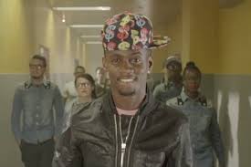 Résultat de recherche d'images pour "image de black m"