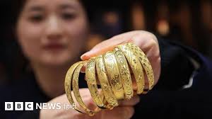 सोने और चांदी की क़ीमतों में उछाल के बाद अचानक भारी गिरावट का क्या कारण है?