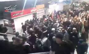 فیلم/ حضور گسترده مردم در مترو میدان امام حسین(ع)