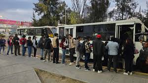 En Puebla, sólo 22.4% de usuarios de transporte público están satisfechos; en México, 36.9%
