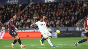 Corberán gana la partida a Castro