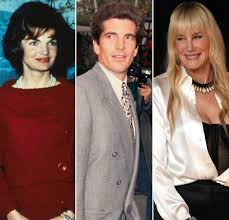 JFK Jr.'s Wild Love Life: Jackie's SHOCKING Reaction to Daryl Hannah! - Imagen principal del artículo