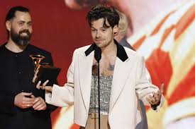 Harry Styles, Doechii to Present on 2026 Grammys