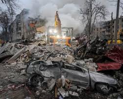 Ukraine war briefing: nationwide air alert issued after at least six killed in strikes on Kharkiv and Dnipro