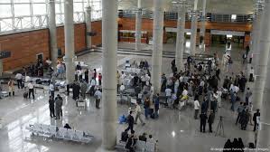 بازگشایی فرودگاه‌های ایران همراه با محدودیت‌های زمانی