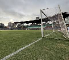 Galo Maringá x Maringá: onde assistir ao vivo, horário e escalações