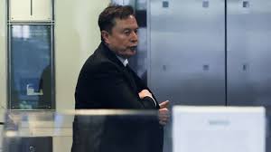 Musk concorda em pagar multa de US$ 1,5 milhão por compra de ações do Twitter