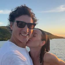 Katy Perry on How She Fell for Justin Trudeau and Manifested Their ‘True Love’