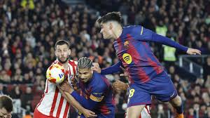 Flick trabajó a fondo la carta Araujo de nueve