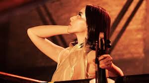 Violinista de Christian Nodal habla por primera vez de los rumores de infidelidad que asechan al cantante