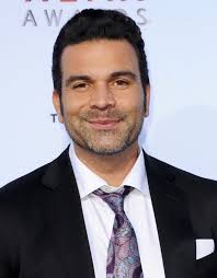 File:Ricardo Chavira.jpg. Size of this preview: 374 × 479 pixels. Other resolutions: 187 × 240 pixels | 374 × 480 pixels. - Ricardo_Chavira