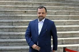 خاندوزی
