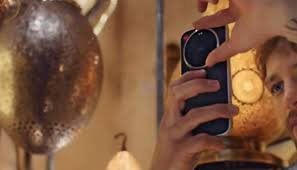 Novo smartphone da Xiaomi em parceria com Leica estreia no mercado global com anel mecânico de câmera